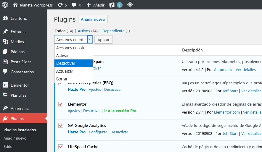desactivar todos los plugins desde el administrador de wordpress para verificar si un plugin es el que dejó wordpress en blanco